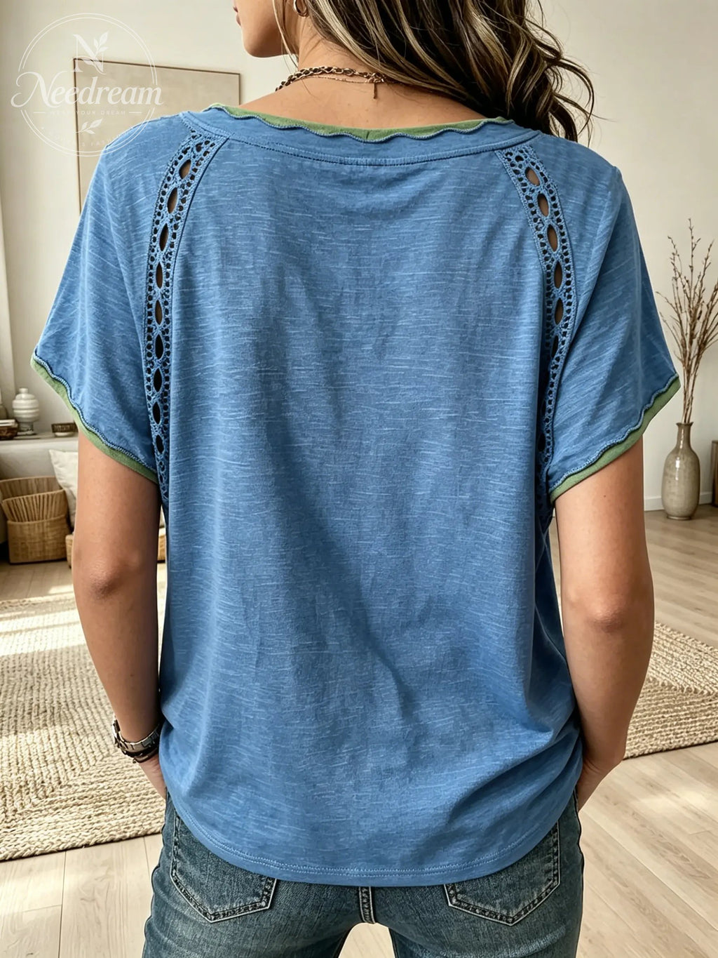 Women's Solid Crochet Lace Insert Color Trim V-Neck Short Sleeve T-Shirt